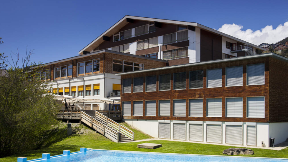 Les Roches Global Hospitality Education